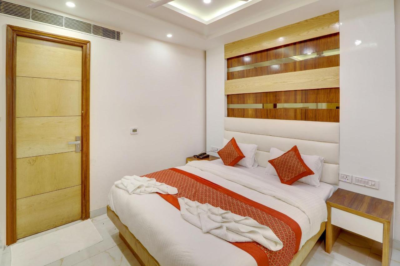 Hotel York Legacy -3 Minutes Walk From New Delhi Railway Station 'The 5 Star Ambience' Newly Built Exterior photo