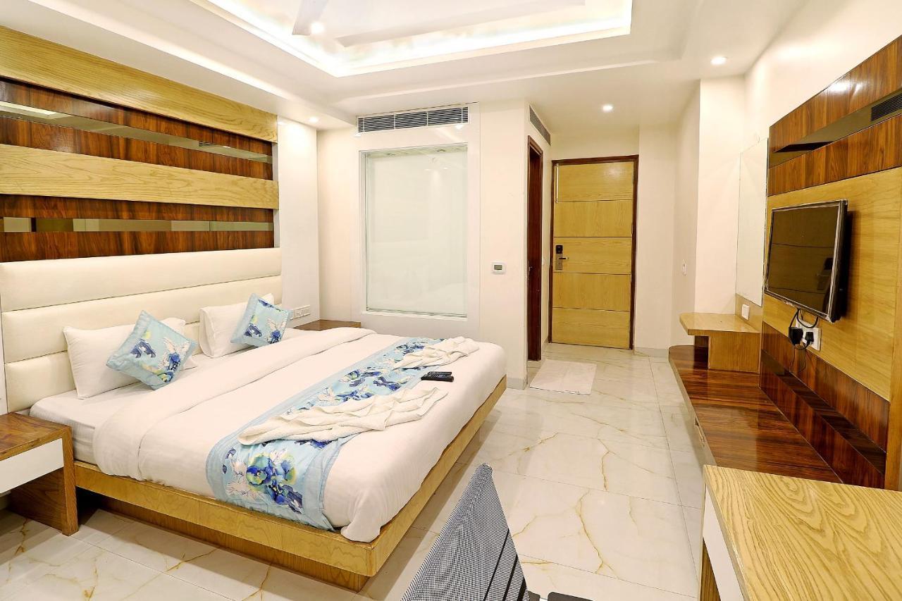 Hotel York Legacy -3 Minutes Walk From New Delhi Railway Station 'The 5 Star Ambience' Newly Built Exterior photo