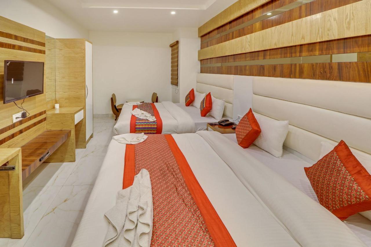 Hotel York Legacy -3 Minutes Walk From New Delhi Railway Station 'The 5 Star Ambience' Newly Built Exterior photo