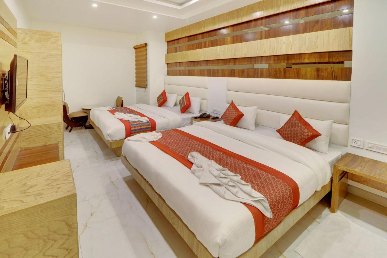 Hotel York Legacy -3 Minutes Walk From New Delhi Railway Station 'The 5 Star Ambience' Newly Built Exterior photo