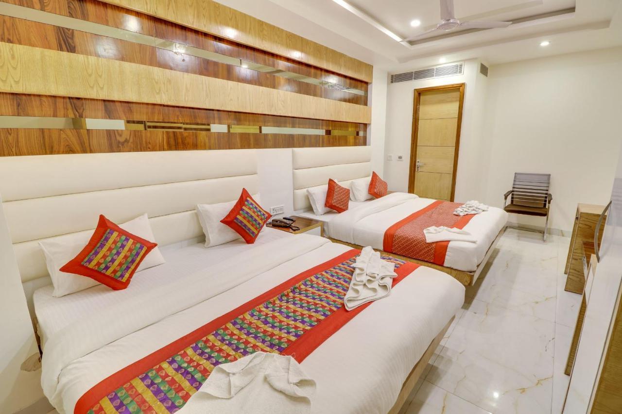 Hotel York Legacy -3 Minutes Walk From New Delhi Railway Station 'The 5 Star Ambience' Newly Built Exterior photo